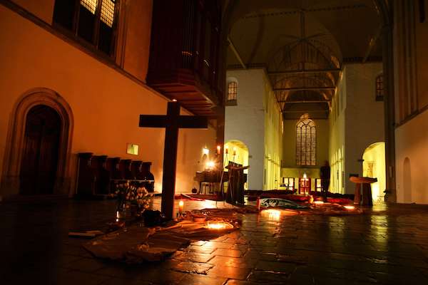 Paaswake en korte viering